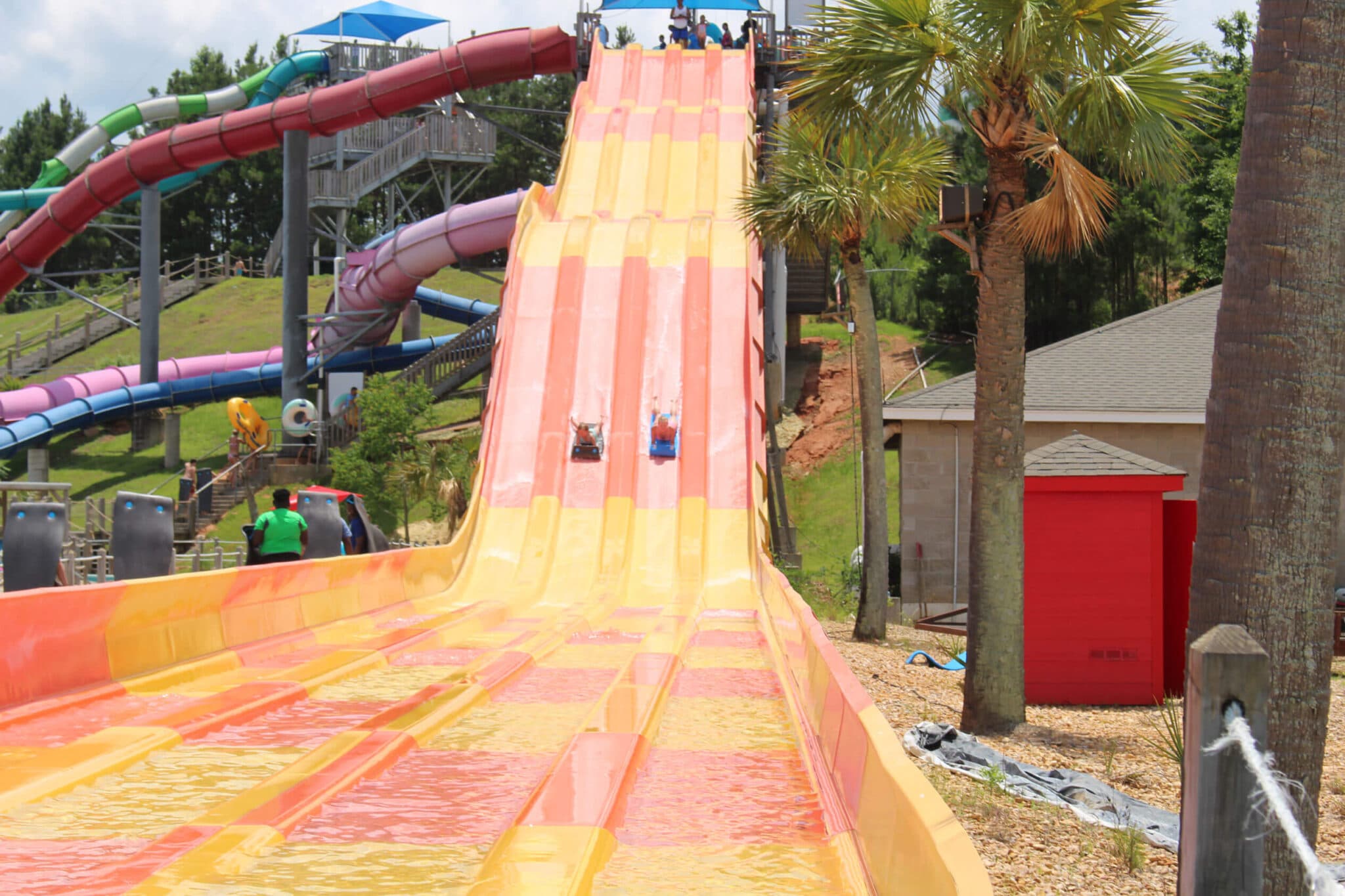 Grand Paradise Water Park, Collins water park
