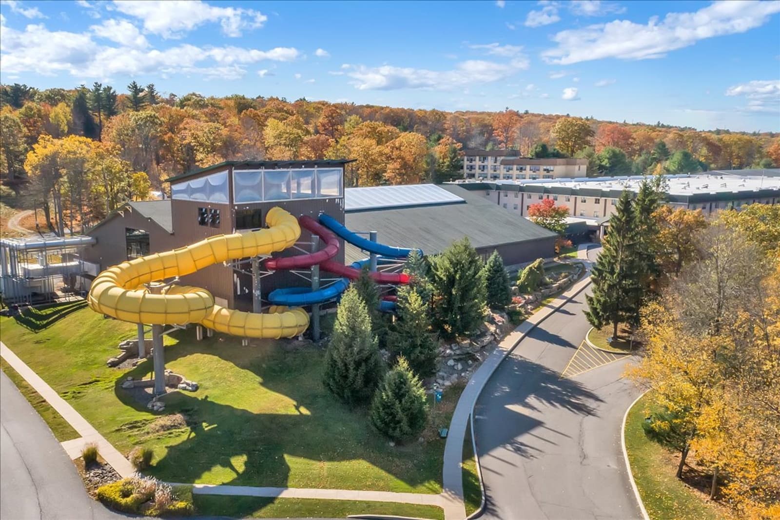 Split Rock Resort and Golf Club water park