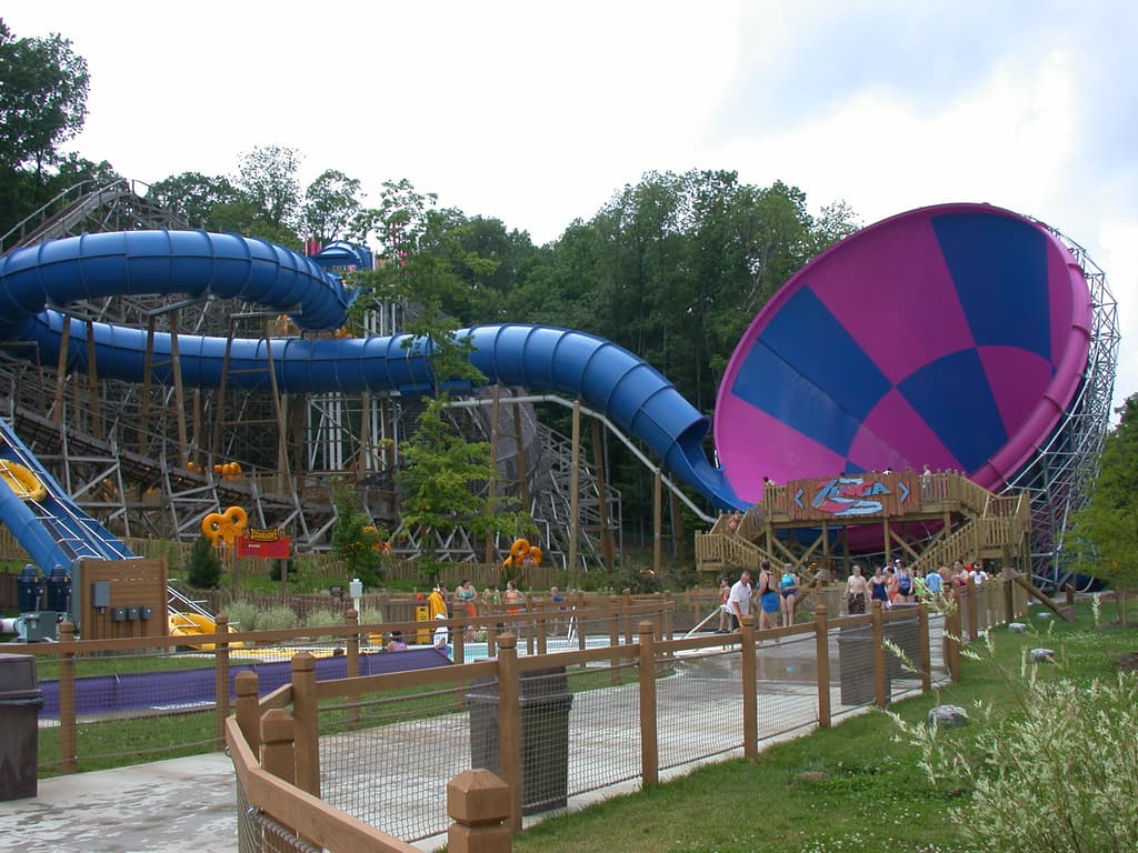 Zinga raft slide at Holiday World &amp; Splashin' Safari, Indiana