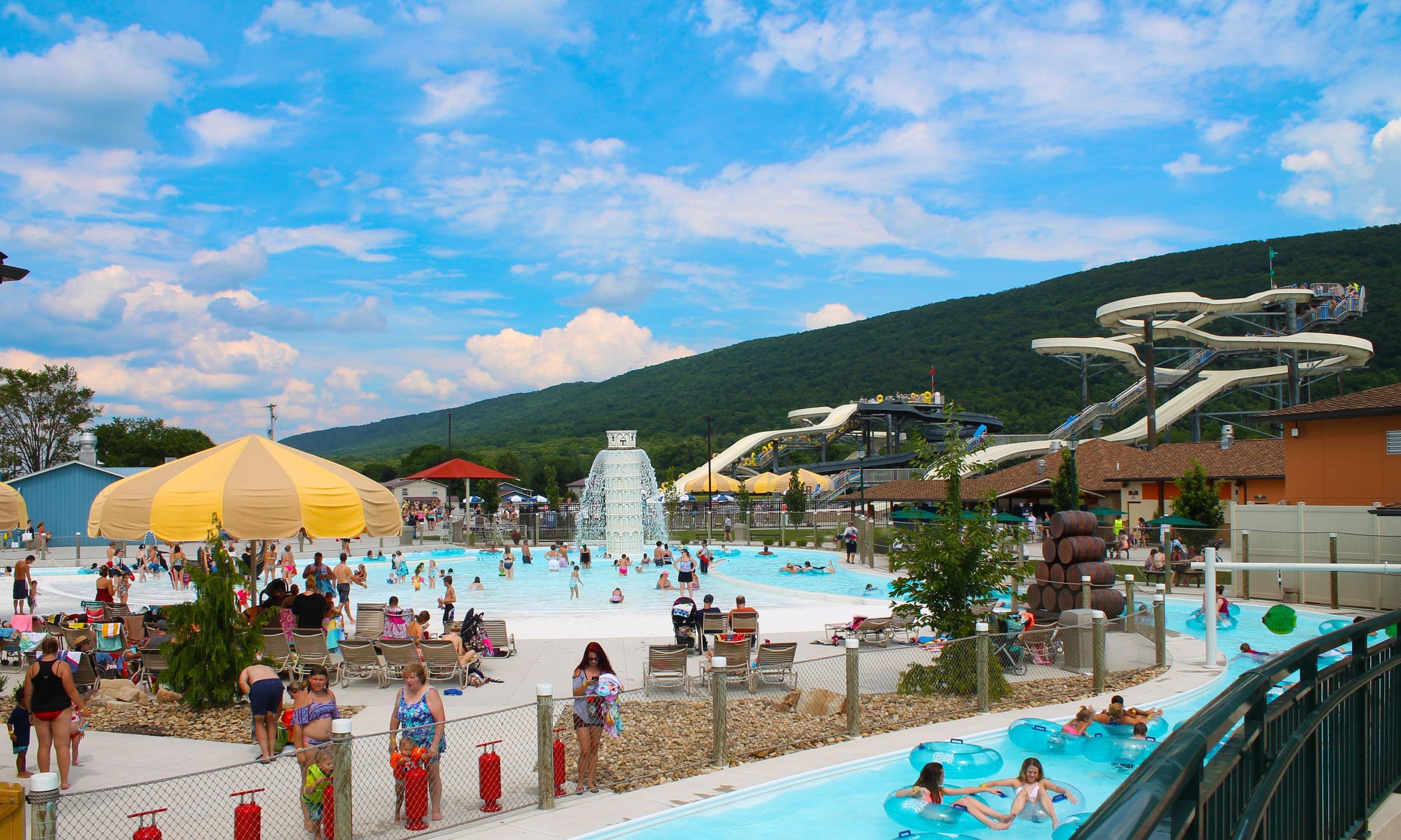 DelGrosso's Laguna Splash water park