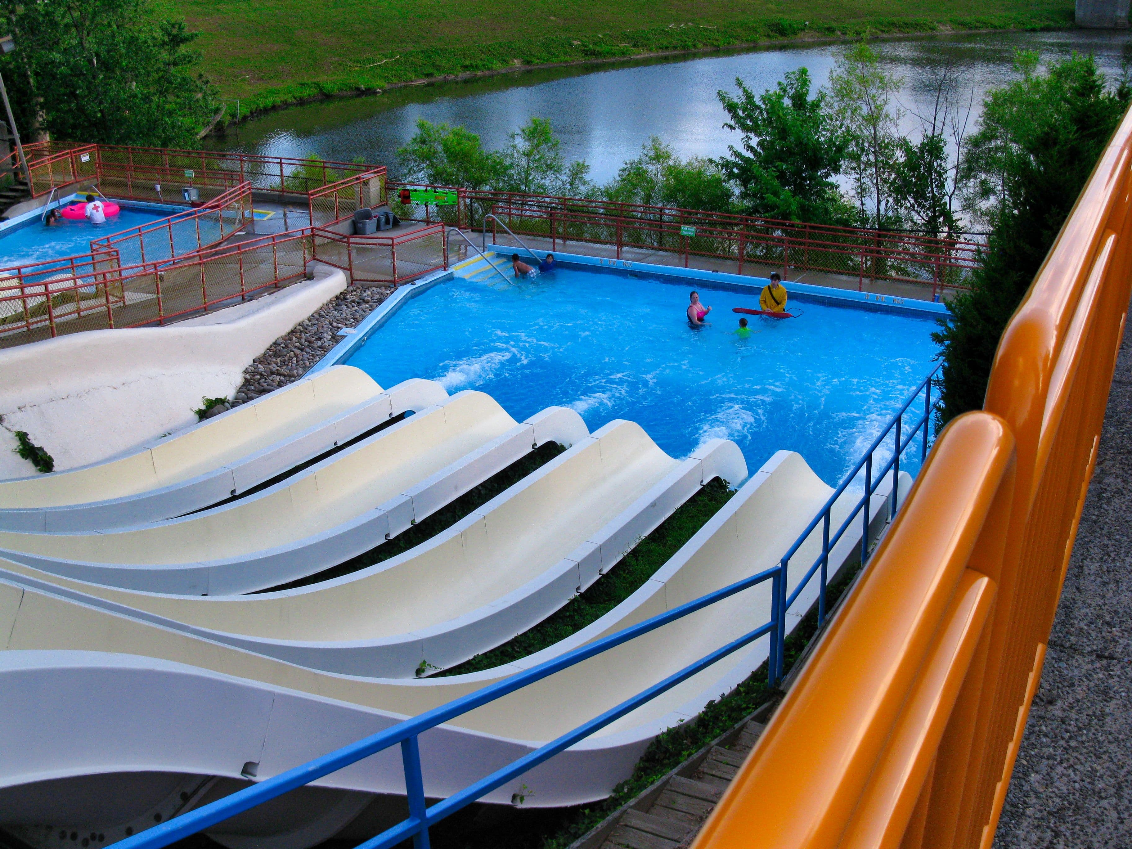 Best Water Parks for Multi-Generational Trips (Grandparents Welcome)