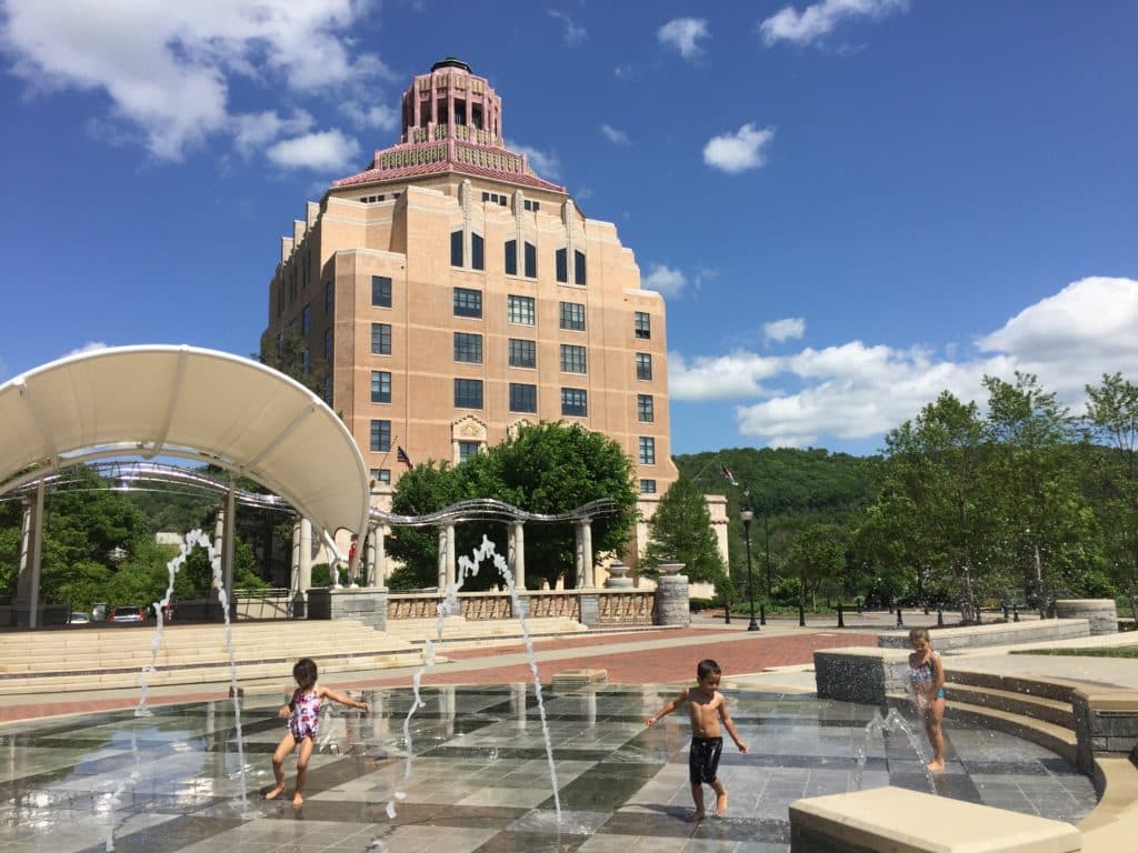 Splasheville water park